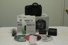 CANON EOS 7D / CANON BG-E7 GRIP / LOW SHUTTER COUNT