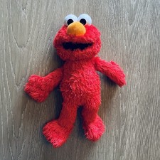 Sesame Street 15" Tickle Me Elmo 2016 Red Plush Toy Laughs Giggles Shakes WORKS