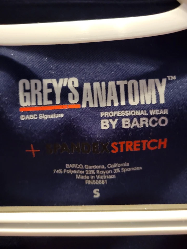 Lot Of 4 Scrub Tops, Greys Anatomy, Purple Label, Motion Size Small - Image 2 of 4