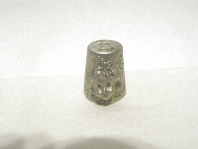 THIMBLE VINTAGE PEWTER ''DING DONG MERRILY ON HIGH.... MERRY X-MAS'' W/CAROLER++++