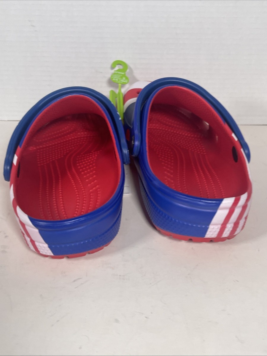 NEW Crocs Classic American Flag Clogs Men display picture 1