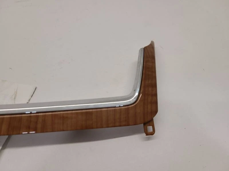 2008-2012 CHEVROLET MALIBU RADIO TRIM BEZEL  - Image 4 of 4