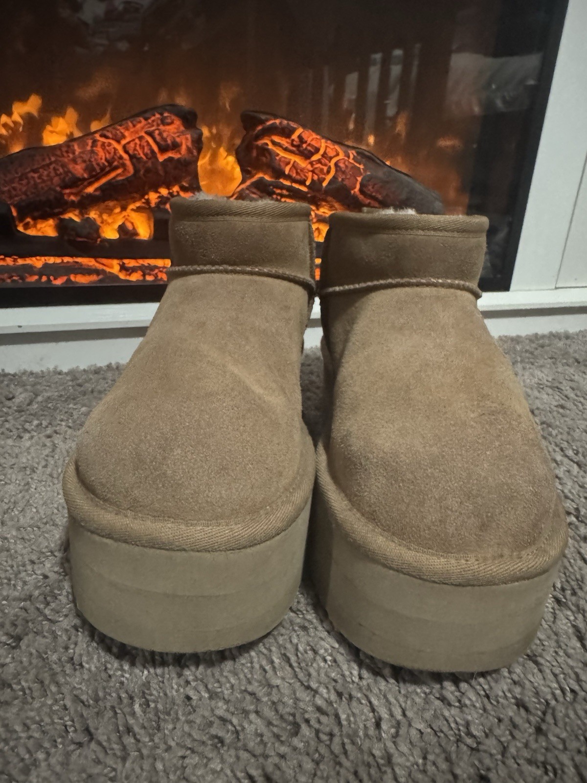 mini platform UGG - image 2