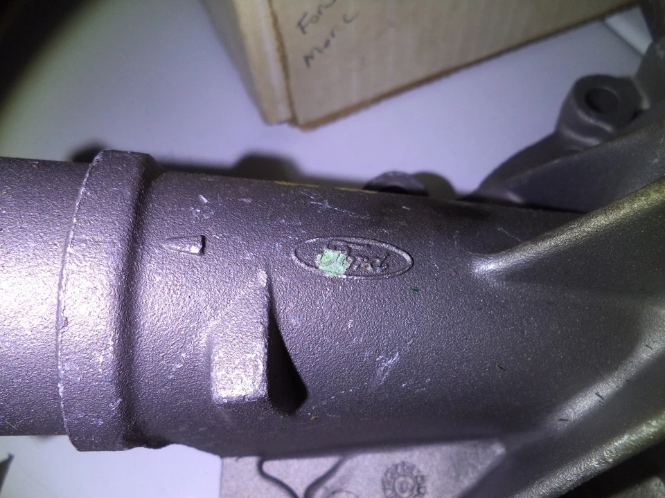 58-385 WATER PUMP V6 89-95 FORD THUNDERBIRD 89-90 MERCURY COUGAR  Foto 3 de 4