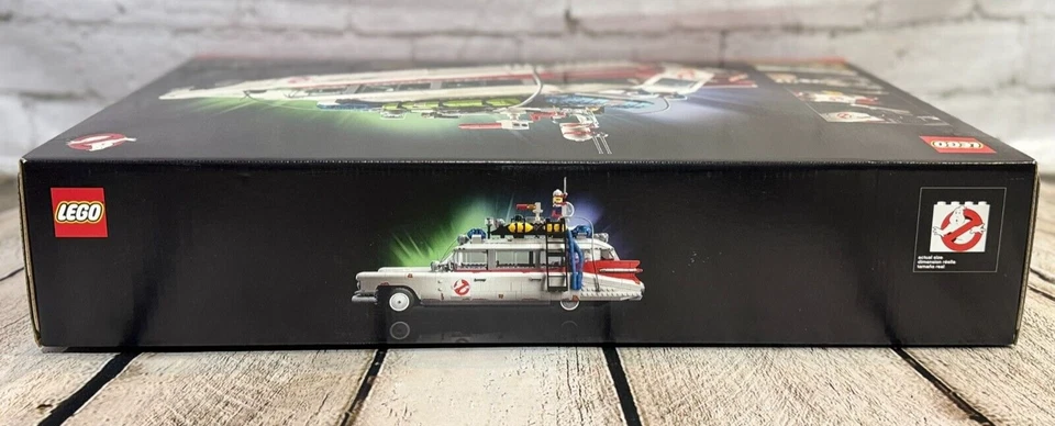 LEGO 10274 Ghostbusters ECTO-1 Creator Expert Car Set 2352 piezas - Totalmente Nuevo Foto 2 de 4