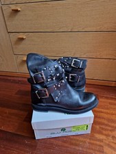 Stivali da donna BLU Acquisti Online su