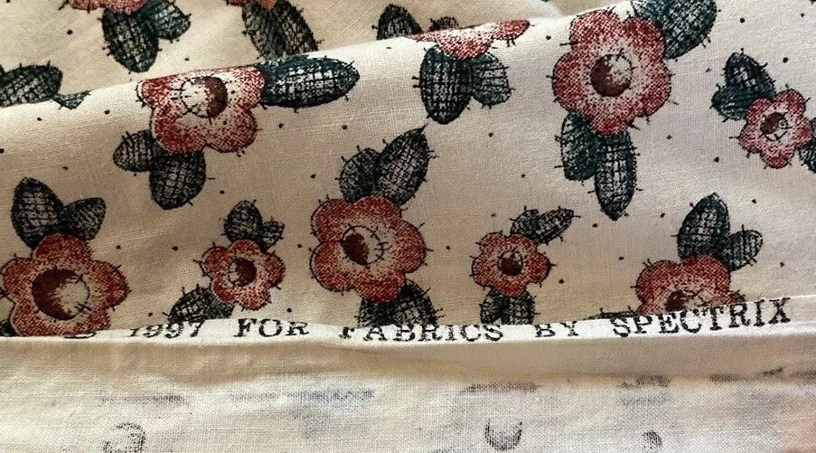 Vintage Peace Creek Collection Spectrix Fabric All Over Floral Print 43 x 72” - Image 4 of 4