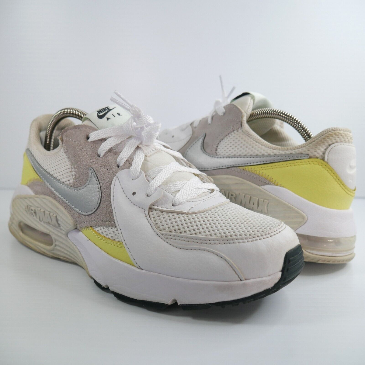 nike air max excee white yellow