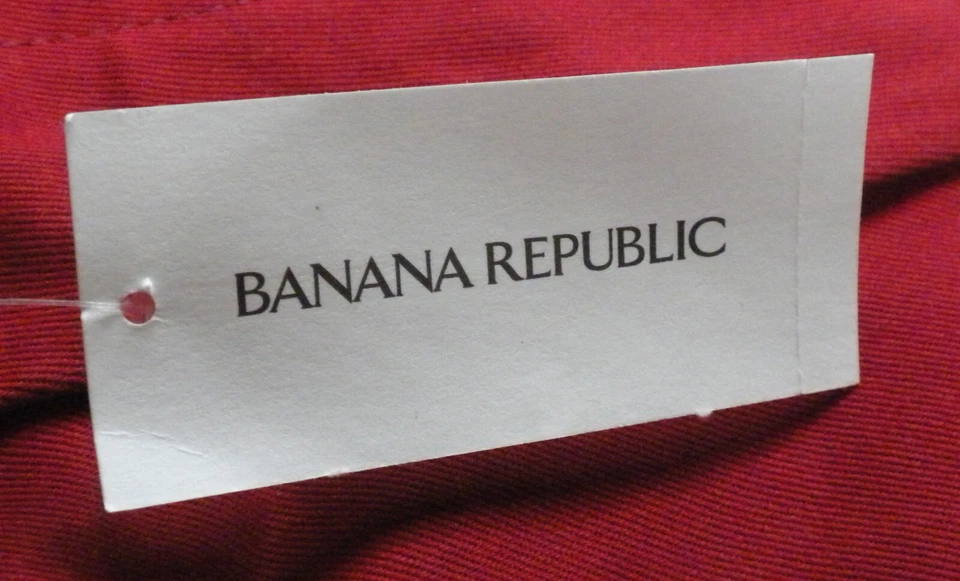 Calça chino vermelha masculina Banana Republic tamanho 35 x 32 - Imagem 2 de 4