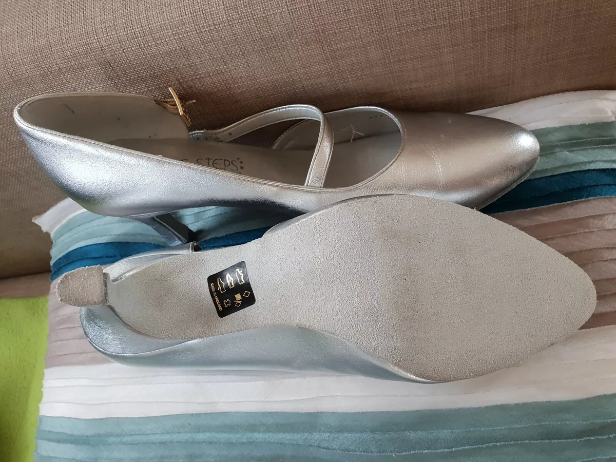 Ladies DANCE STEPS by EQUITY dance Shoes SILVER METALLIC LEATHER