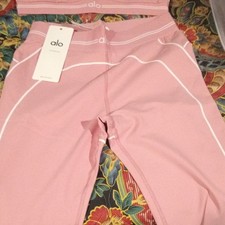 Alo Women s 2-Piece Sports Bra Leggings Set S Pink/Blue/Gray Nylon Stretch