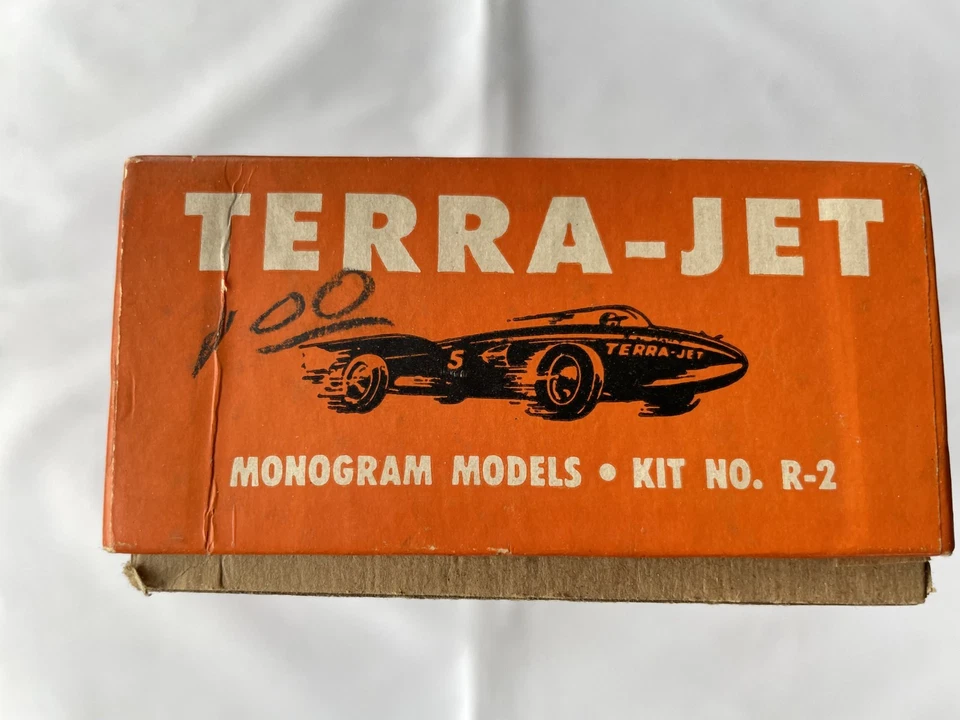 Vintage Monogram Terra Jet Race Car model kit 1/30 R2 unbuilt - Image 4 of 4