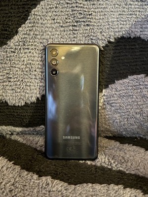 Samsung A047f/DSN Galaxy A04s Dual Unlocked 32GB 3GB Black Top Zustand