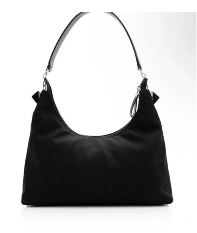 Bolsa de ombro de náilon vintage Salvatore Ferragamo média Gancini Hobo - Imagem 2 de 4