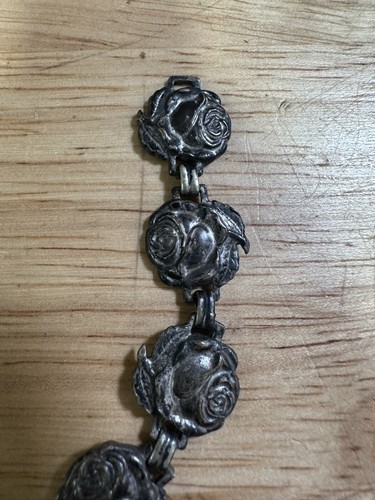 Vintage Stainless Steel Tarnished Rose Bracelet 7” - Picture 4 of 8