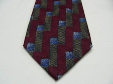 MULBERRY - GEOMETRIC PATTERNED - VINTAGE - MADE IN USA - ITALIAN SILK NECK TIE 