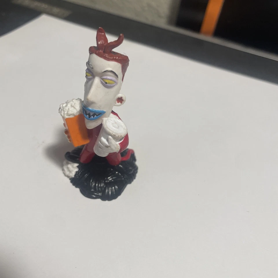 Figura LOCK Pesadilla Antes de Navidad Tiny Kingdom TIENDA DISNEY NUEVA SIN ABRIR  Foto 3 de 4