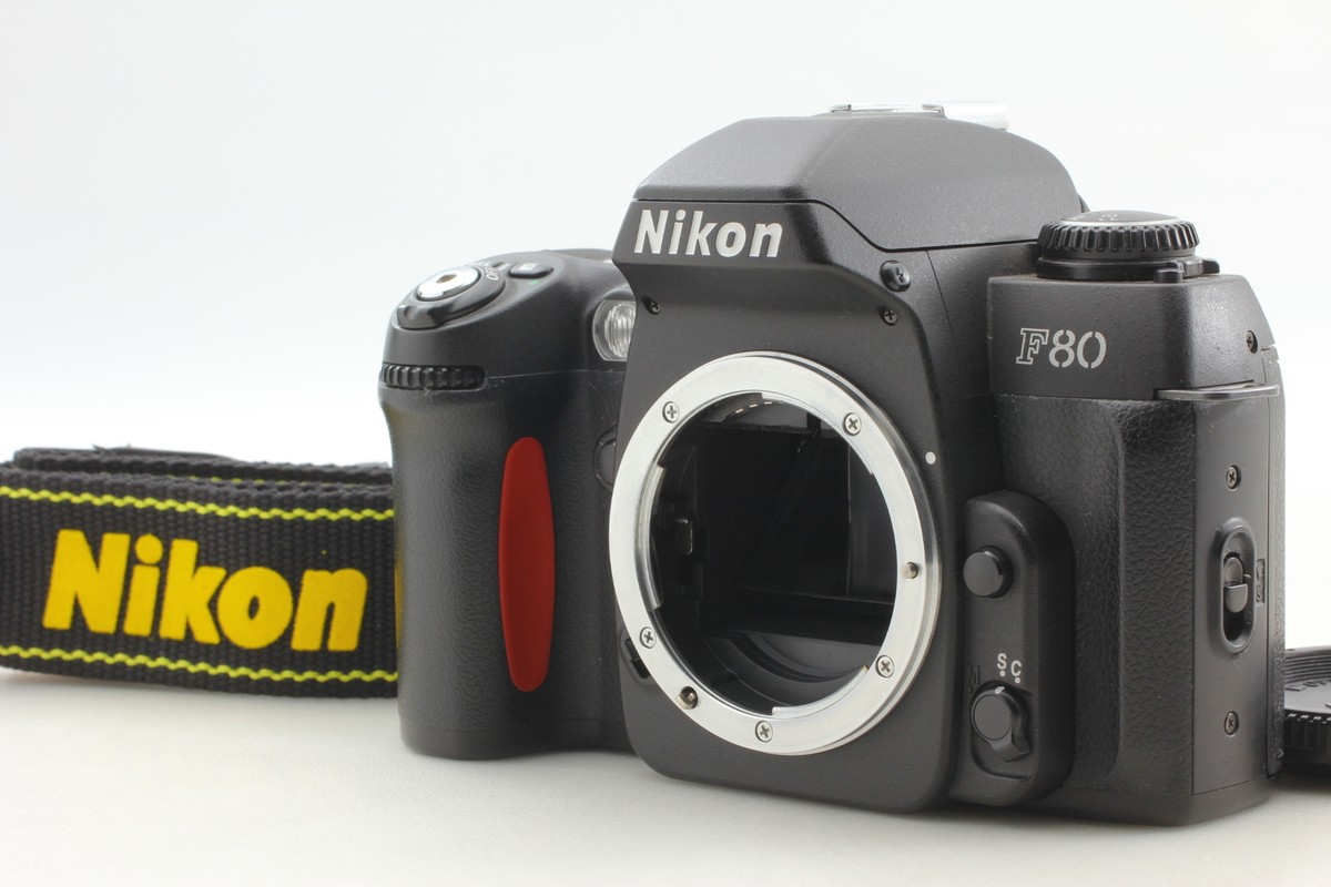 Nikon ニコン F80 赤城耕一：第52回 2000年に登場したフィルム一眼レフカメラ