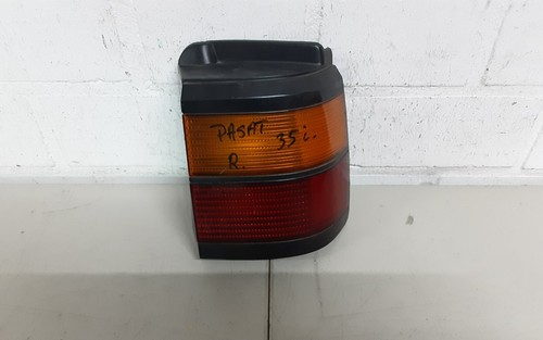 VW Passat 35i Rücklicht Heckleuchte R rechts 333945112