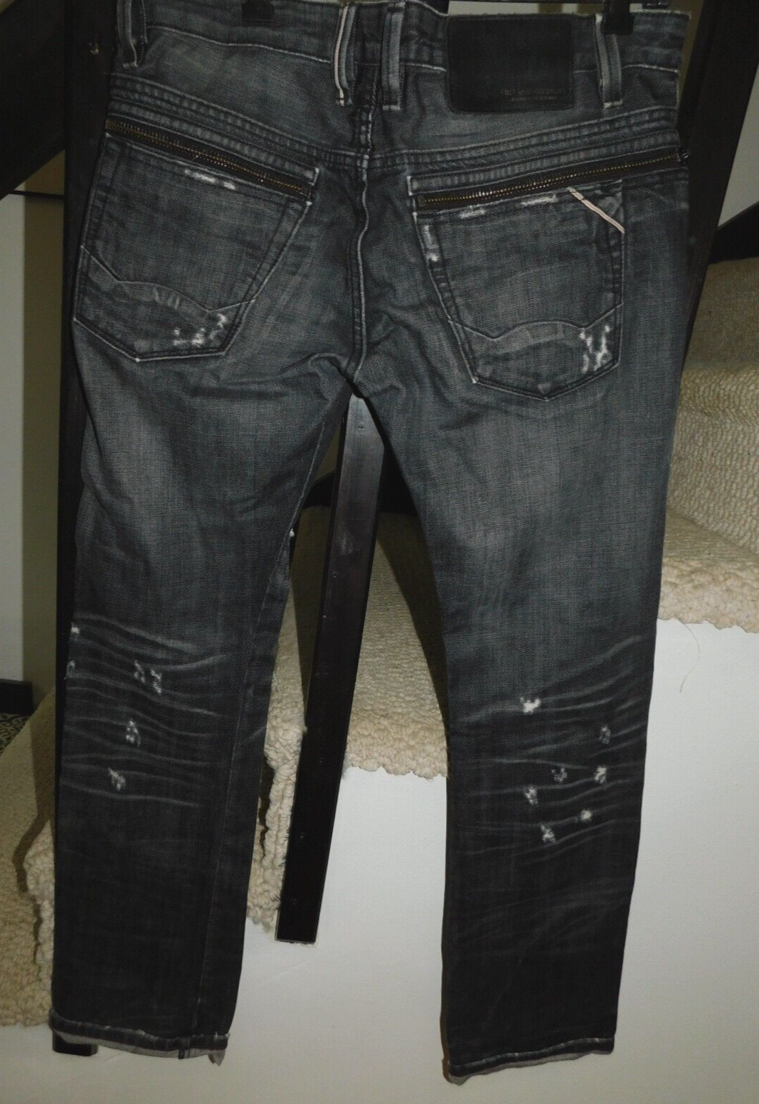Picture 9 of 12