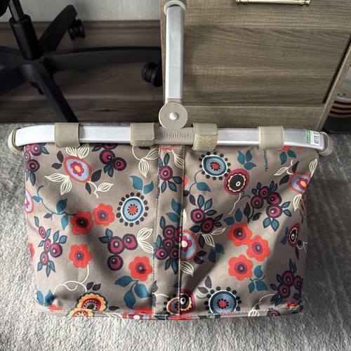 REISENTHEL ALUMINUM & POLYESTER COLLAPSIBLE CARRY BAG / PICNIC BASKET!