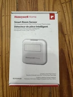 Honeywell Home Smart Room Sensor RCHTSENSOR-1PK T9/T10 Pro Smart Thermostat Comp