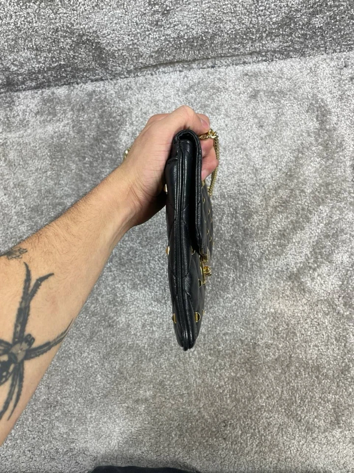 Bolsos Michael Kors Mujer Sloan Edredón Cuero Negro Tachonado Cadena Correa Hombro Foto 4 de 4