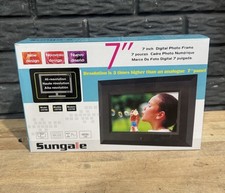New Sungale 7 inch Digital Desk Photo Frame Model CD705