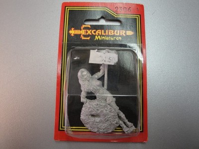 Excalibur-Miniaturen - EX 2306 - Amazonen Riesin (54mm)