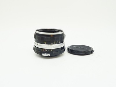 Nikon F non-AI Nikkor-H Auto 1:2 50mm Objektiv