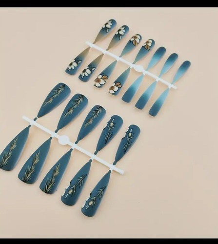 Long Almond Blue Grey Floral Nail Tips 24pcs Gradient Nails With Glue & Tabs - 第 3/6 張圖片