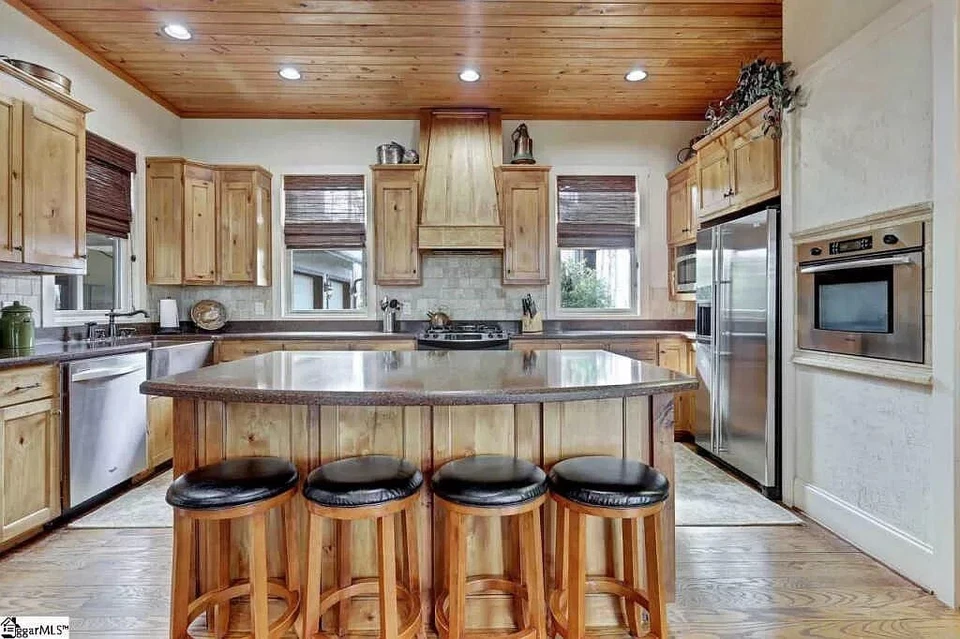 Silestone Quartz Countertop Slabs (112 Sq/Ft) Made in Spain - Image 4 of 4