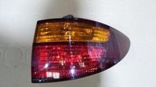 Feu arrière Toyota PREVIA
