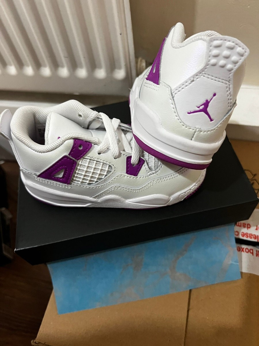 Jordan Retro White/Hyper Violet Size kids UK