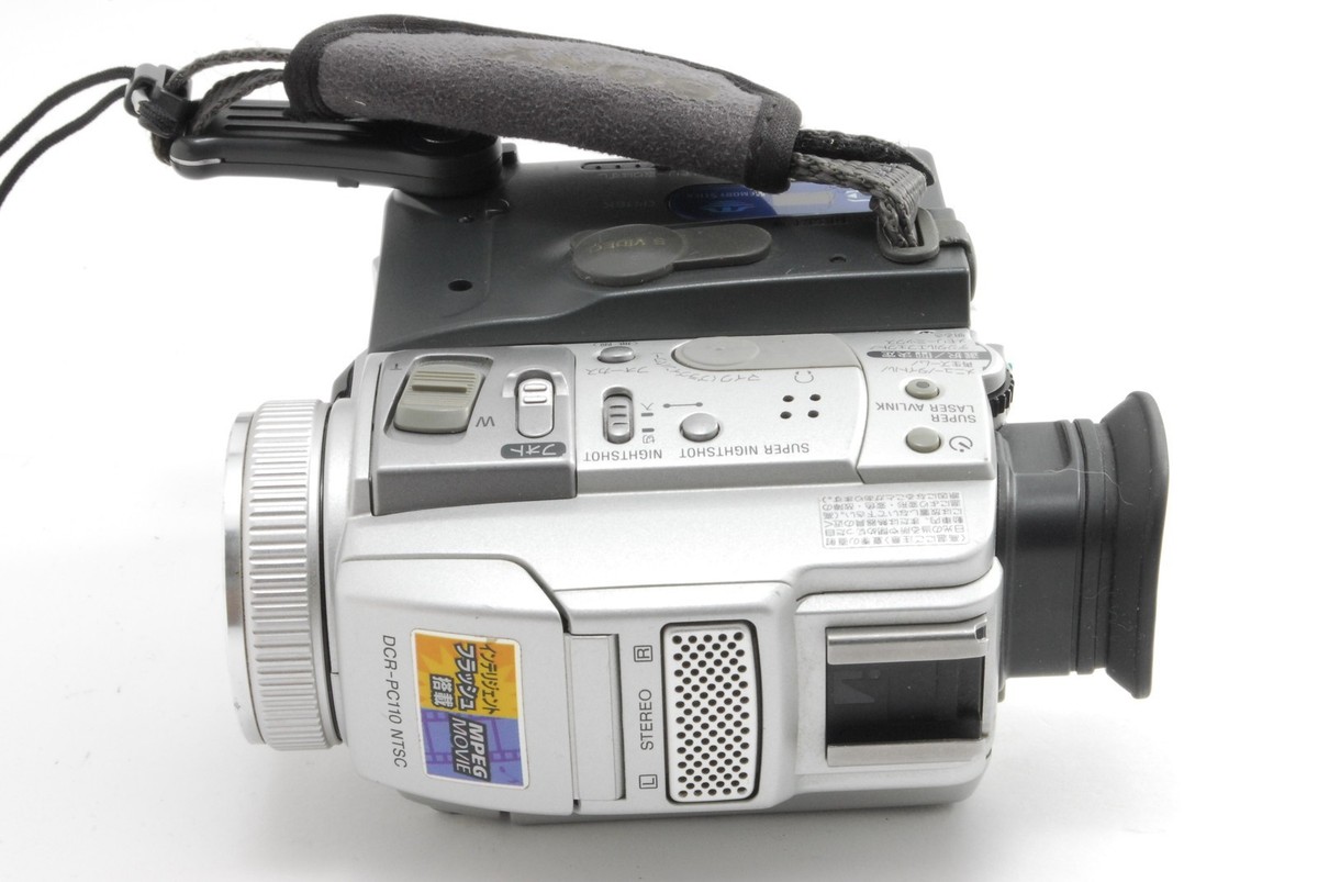 Exc+5 w/Bag ] Sony Handycam DCR-PC110 Mini DV Camcorder