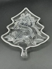 NIB Home Beautiful Crystal Christmas Tree Plate Happy Holidays Clear Glass 7.5"