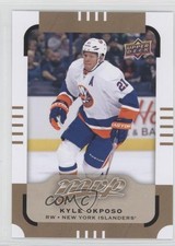 2015-16 Upper Deck MVP Short Print Kyle Okposo #157 z6b