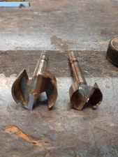 Two Freud Precision Shear 3/8”Shank Serrated Edge Forstner Bits Size 1.3/8" & 1"