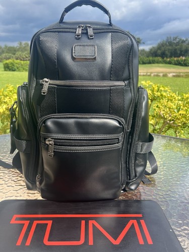 Zaino TUMI ALPHA BRAVO Shepherd Deluxe Brief Pack tutto in pelle nera $895 - Foto 8 di 9