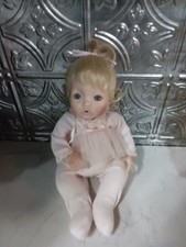 Sweet ASHTON DRAKE 14inch baby doll Blonde Ha...