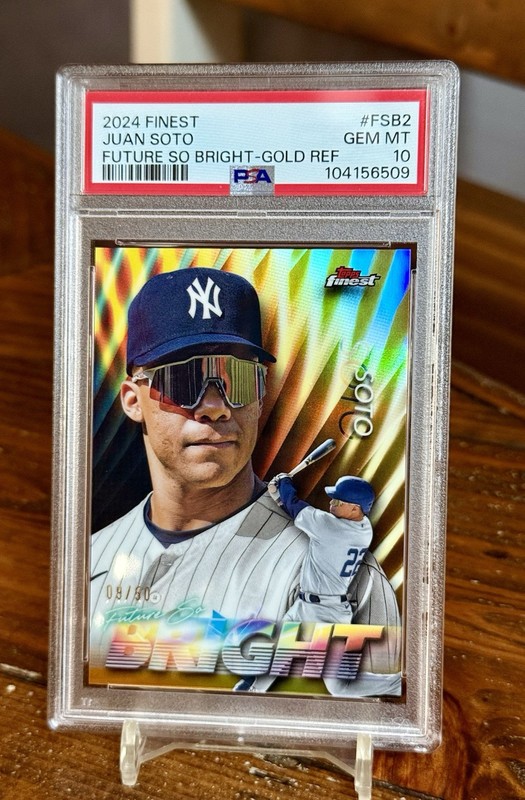 Juan Soto Gold Refractor /50 PSA 10 2024 Topps Finest POP 3 Future So Bright