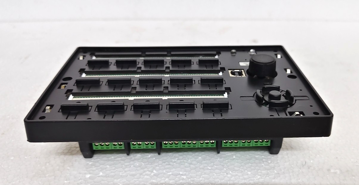 Crestron MPC-M25-B-T Media Presentation Controller™ M25 - Black