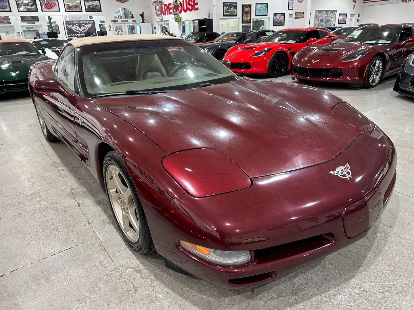 2003 [94U] 50th Anniversary Red Chevrolet Corvette   | C5 Corvette Photo 5