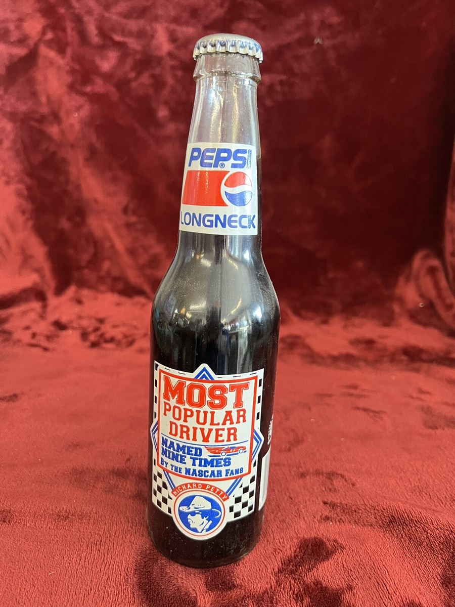 【激レア】ジャンクOLD PEZ 赤ベロ US PATENT 2.6 Chrysler Spanish Red Metallic | T / Q / 3246 | 1965-1966 | OEM Basecoa