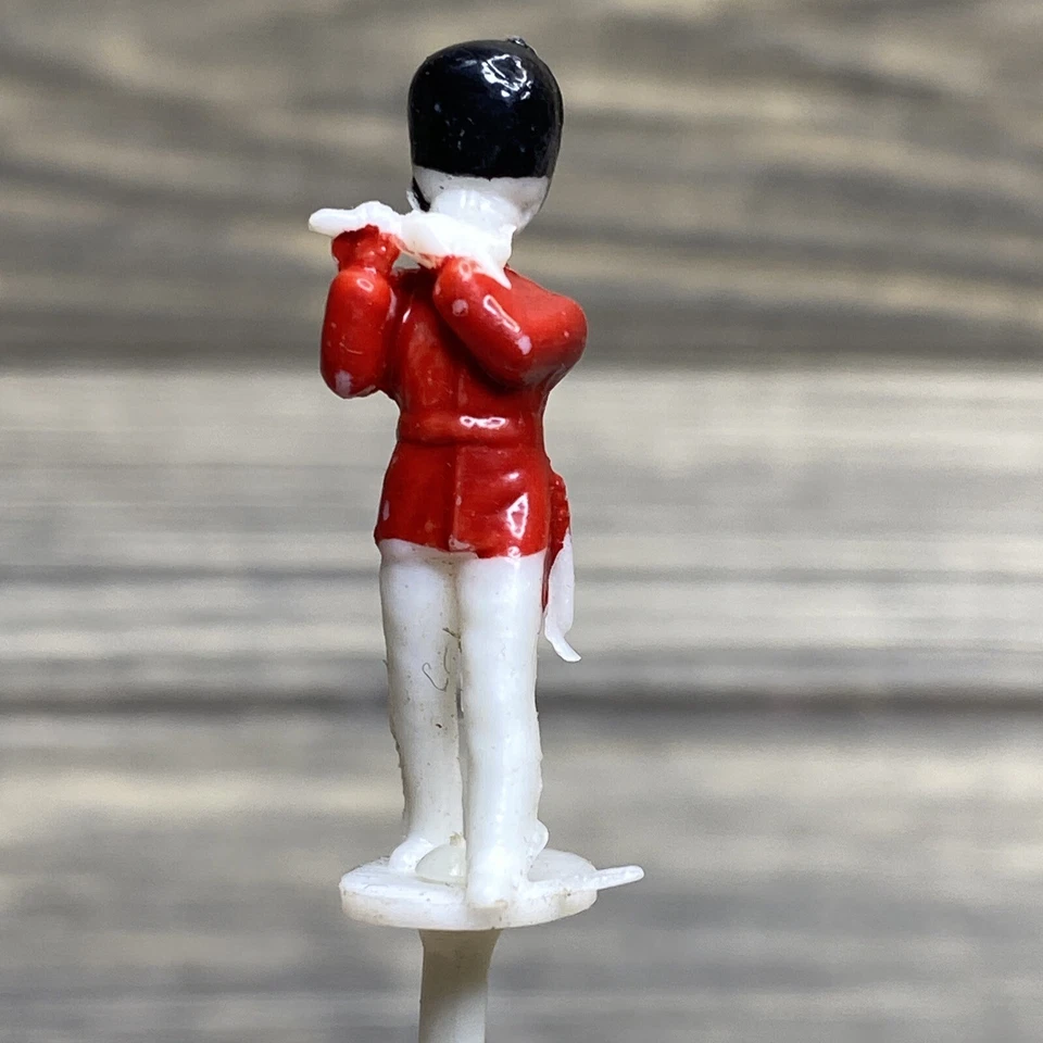 "Abrigo rojo vintage para flautista banda de marcha decoración de magdalenas decoración 3""" Foto 2 de 4