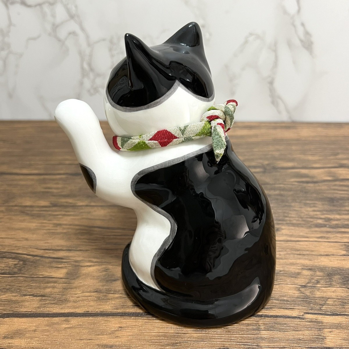 yukiguma ねこ Maneki Neko Beckoning Lucky Cat Yakushigama Pottery Tuxedo My