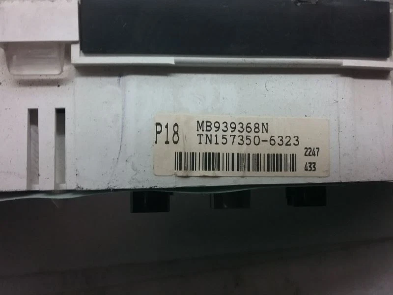 MB939368N Velocímetro Cluster Cupé 123602 millas 1998 Chrysler Sebring 4-11-2P Foto 3 de 4