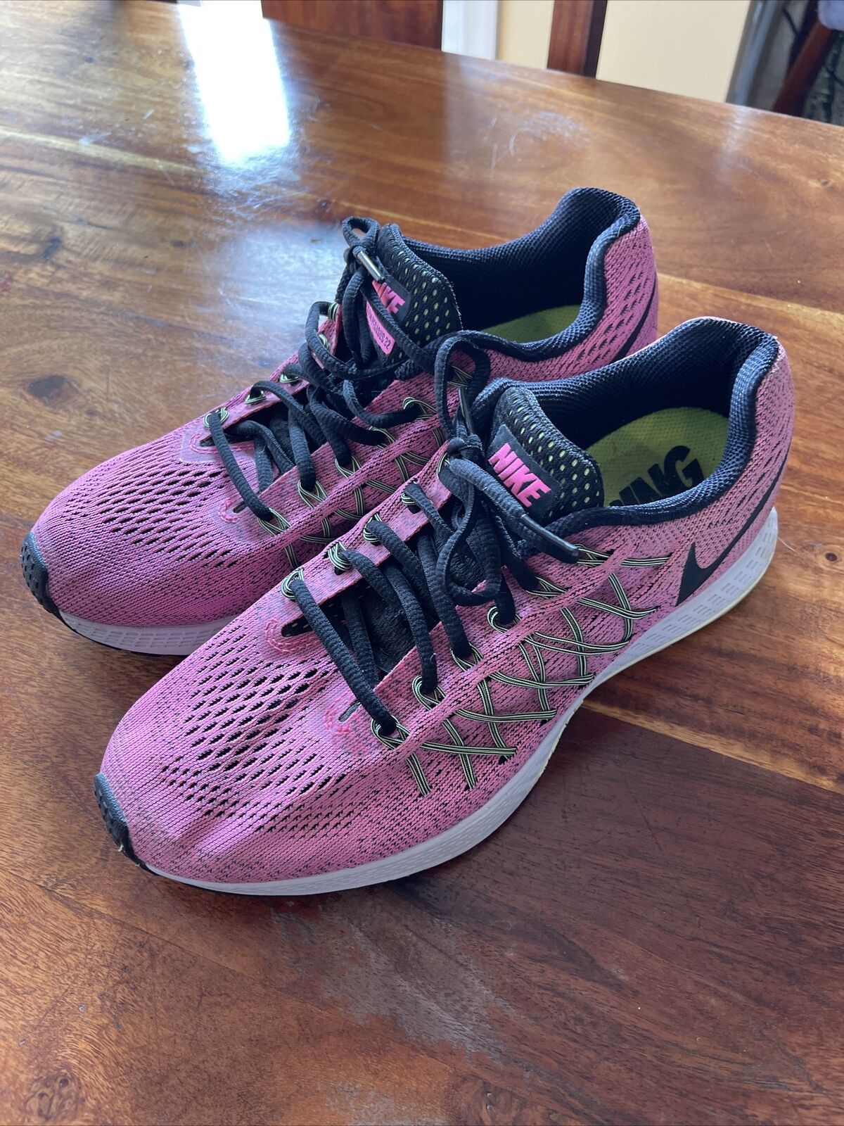 Voorkeur kat Kelder Nike Women&#039;s Neutral Ride 1 Running Shoes Size 9.5 Pink Sneakers (CC)  | eBay