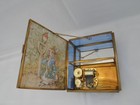 Beatrix Potter Peter Rabbit Glass Music Box / Trinket Box (Country Garden) 1997 — photo 5