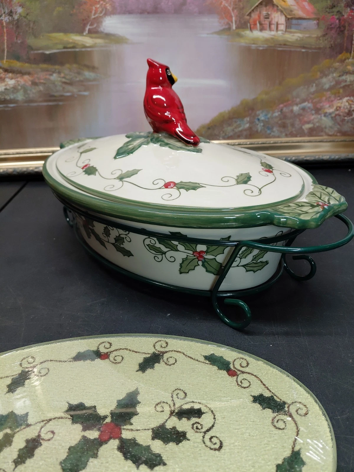 TEMP-TATIONS OVAL 2 QtCASSEROLE DISH CARDINAL LID HOLLY BERRY RACK GLASS TRIVET
